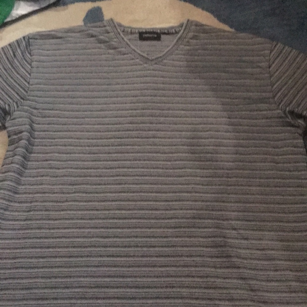 Men’s Claiborne v neck strip tee shirt